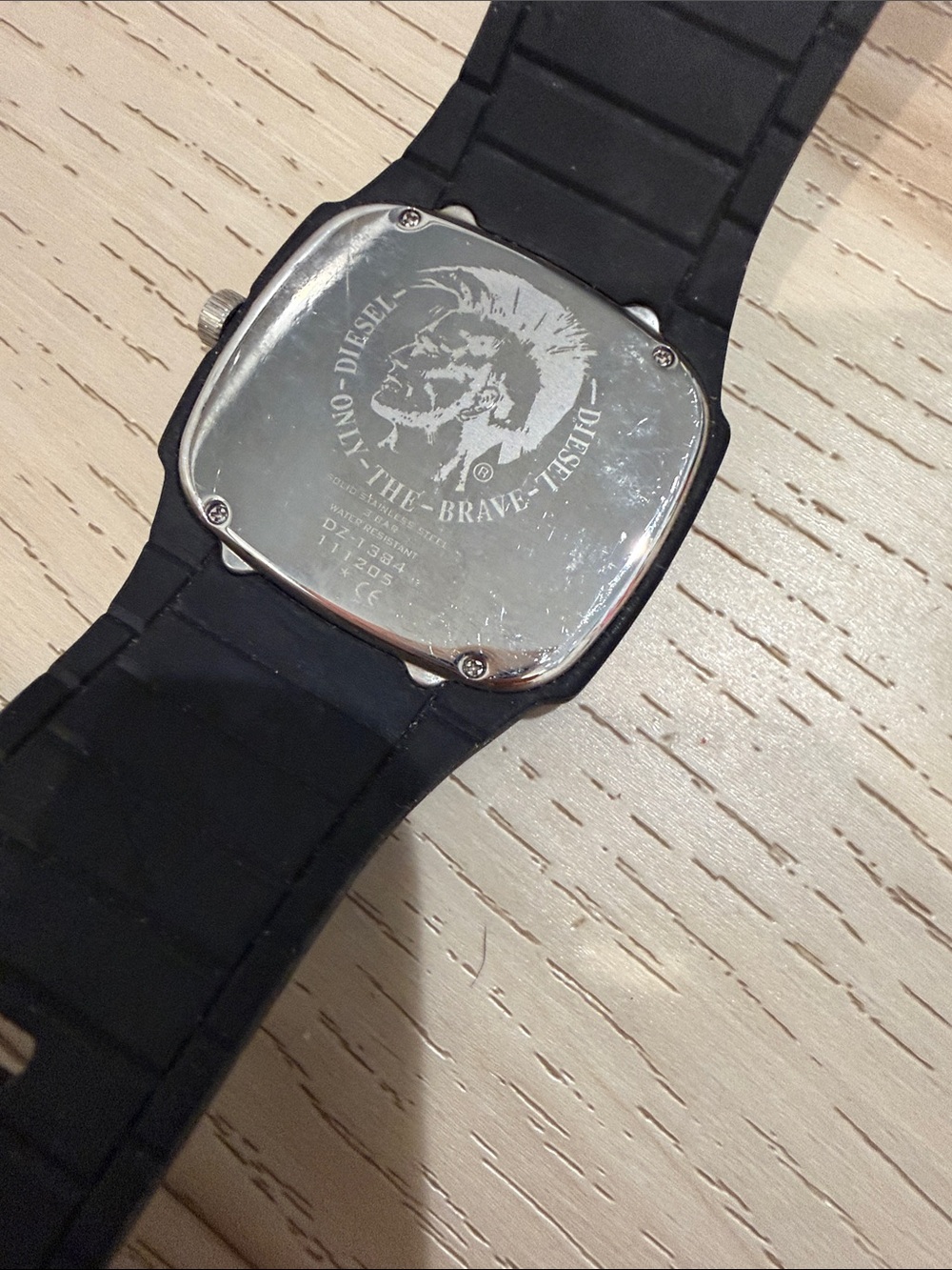 Diesel watch - Picture 3 of 3